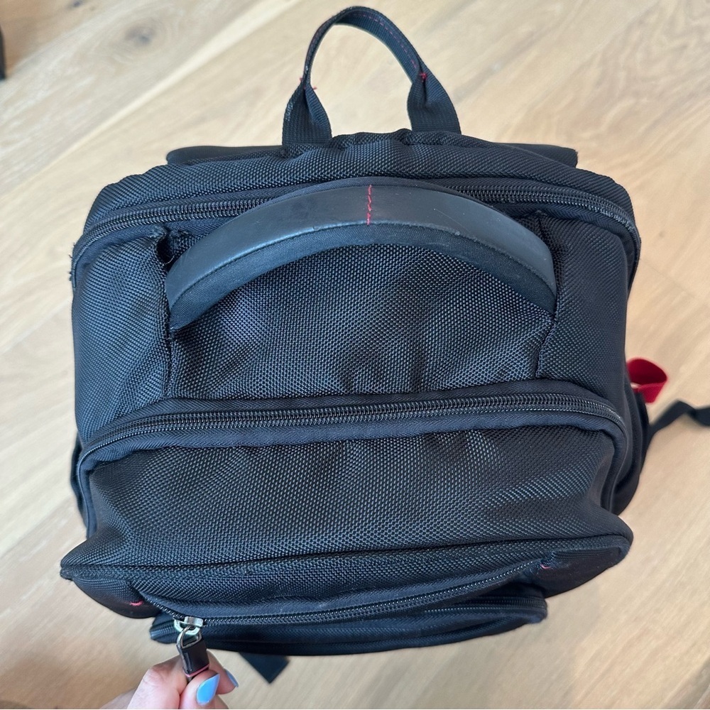 Samsonite Laptop Backpack Travel Work Office Black Pockets Zip TSA EUC - Picture 6 of 16
